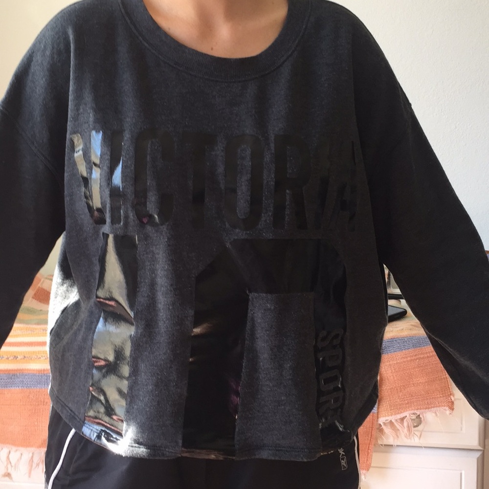 Victoria Secret Sport 10 soft dark grey & black cropped sweatshirt